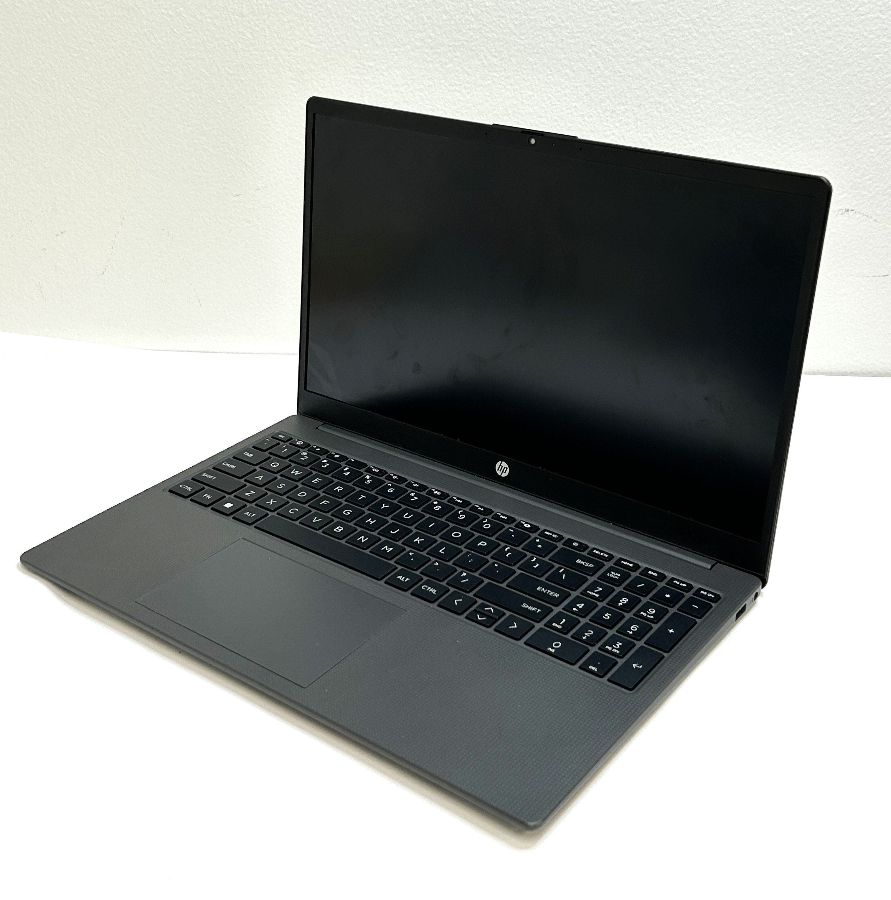 HP 255 G10 15.6" FHD 16GB 256GB PCIE SSD