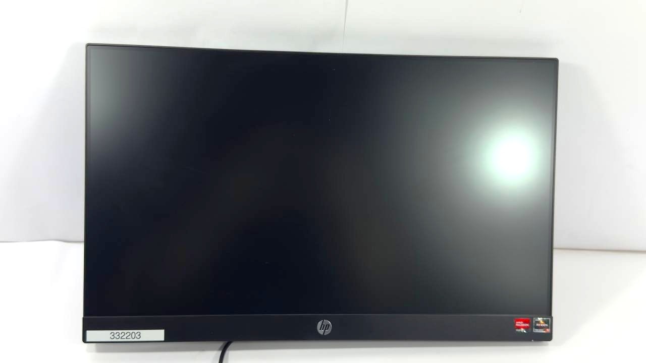 HP 23.8" FHD RYZEN5 16GB RAM 512 GB SSD