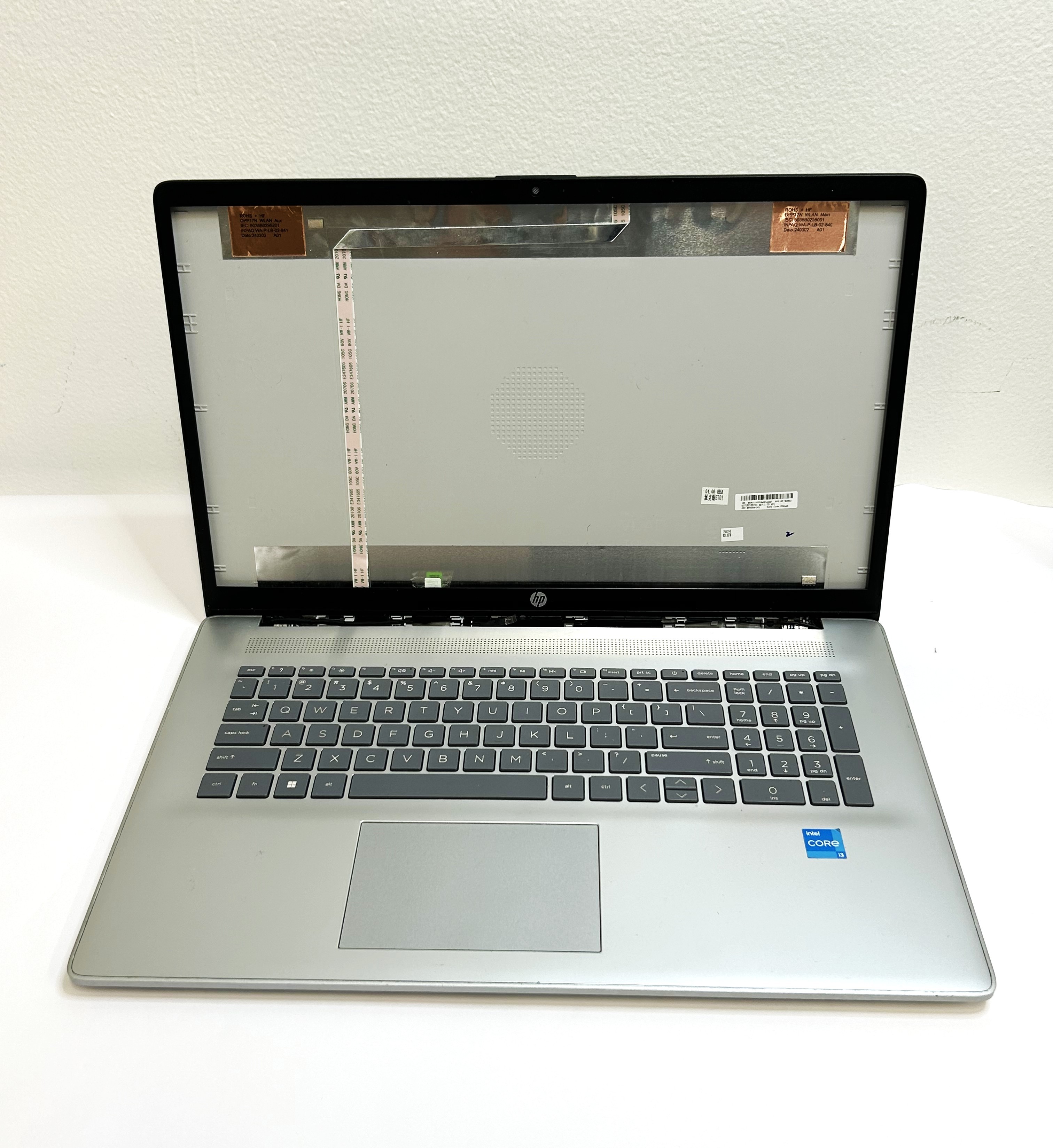 HP LAPTOP I3 12GB 512GB SSD 17-CN2123NR