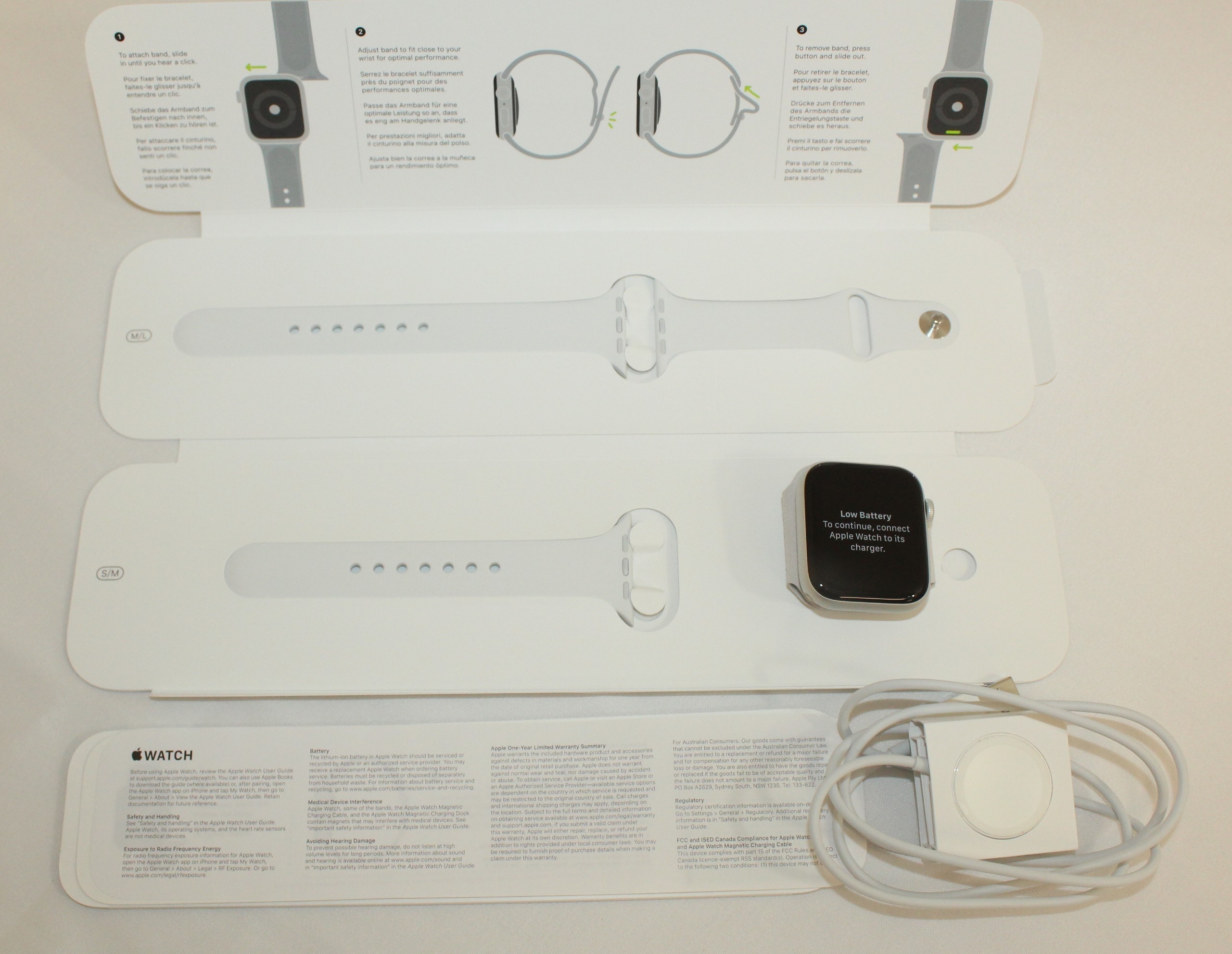 APPLE WATCH S5 44MM SILVER /WHITE Unlocked