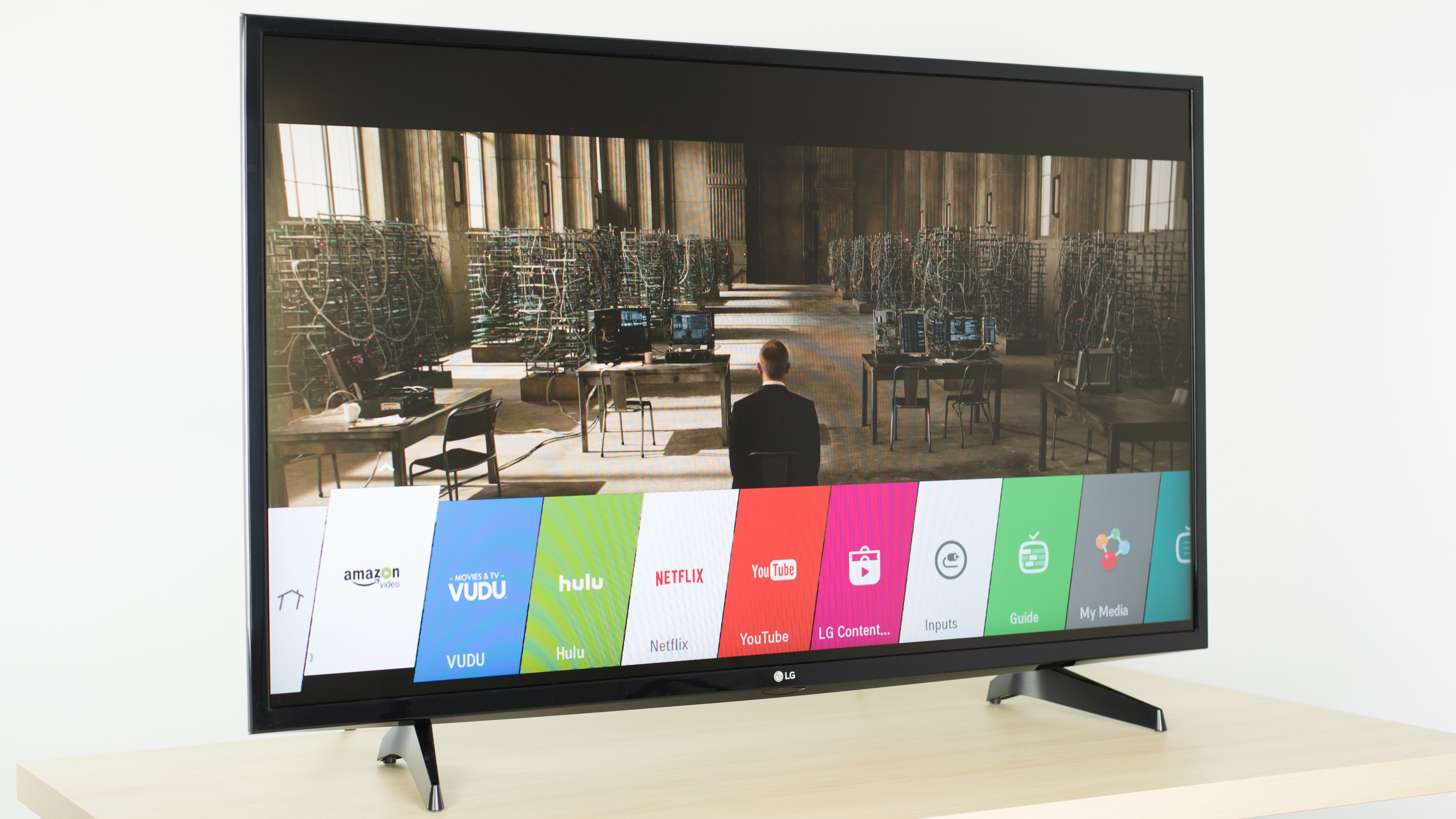 LG 43LK5700 43IN SMART 1080P LEDTV