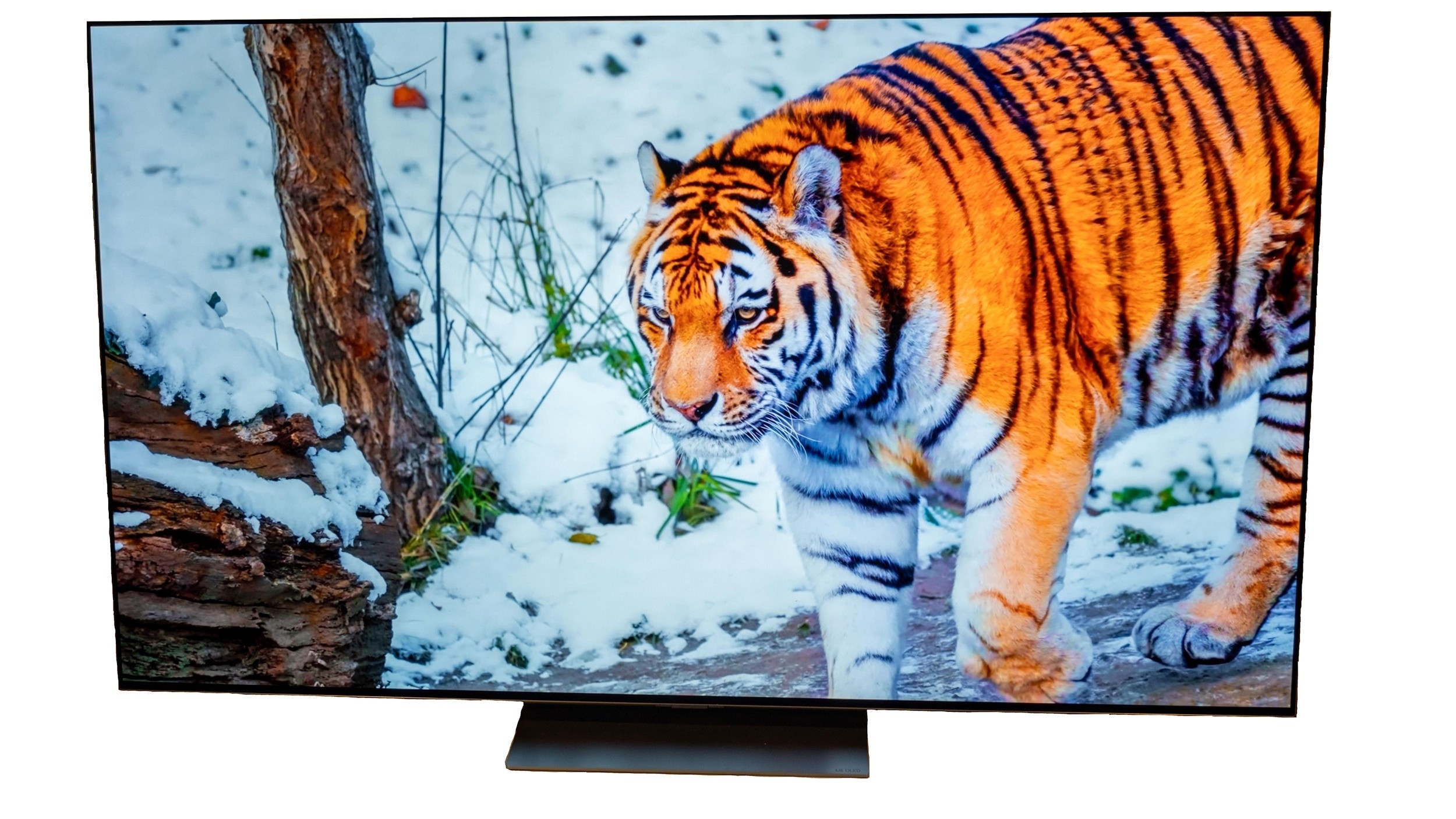 LG 77" C3 Series OLED 4K UHD Smart webOS TV, 120 Hz , Built-In Amazon Alexa capability, HDR10, HLG, Dolby Vision - OLED77C3PUA