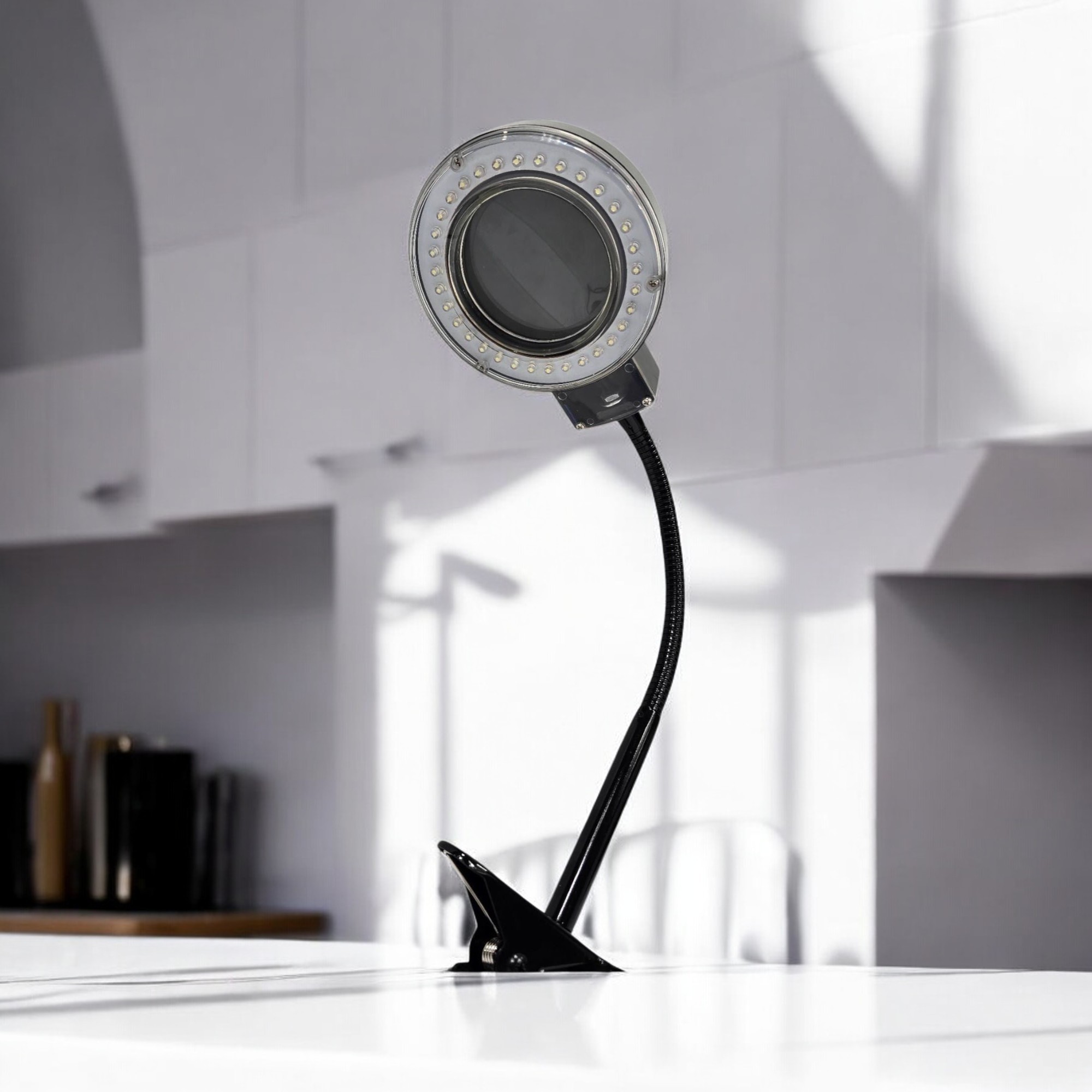 Tensor 10C-008 2X Magnification, 3 Diopters, 22" Reach, Clamp Base Magnifying Lamp