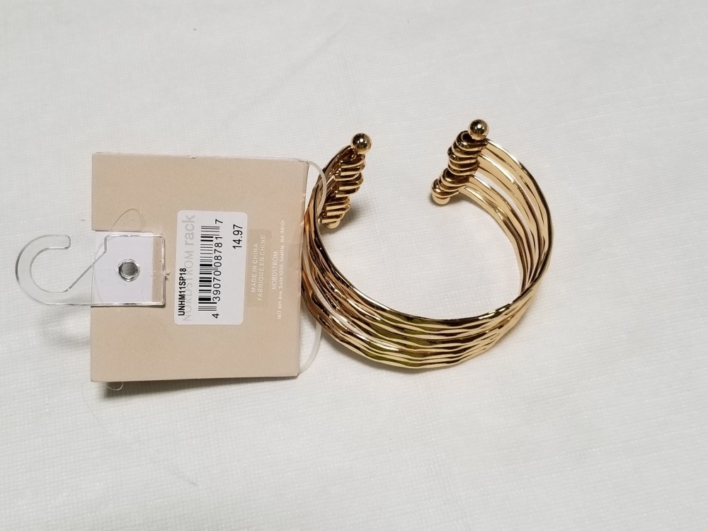 LYNDELL 8 ROW BANGLE