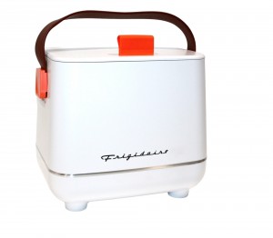 Frigidaire Retro 6-Can/4-Liter Top-Opening Portable Beverage Mini Fridge/Cooler EFMIS308-WHITE